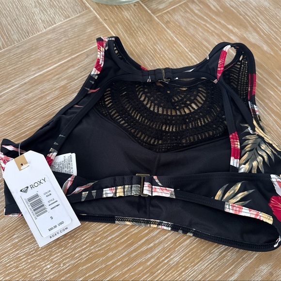 Roxy Black Floral Crochet-Trim Bikini Set Small NWT - Picture 4 of 8